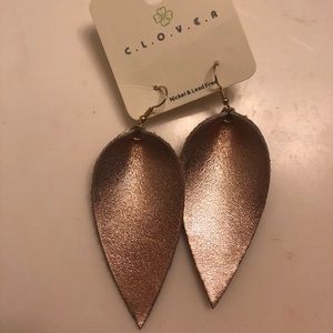 NWT Clover leather earrings